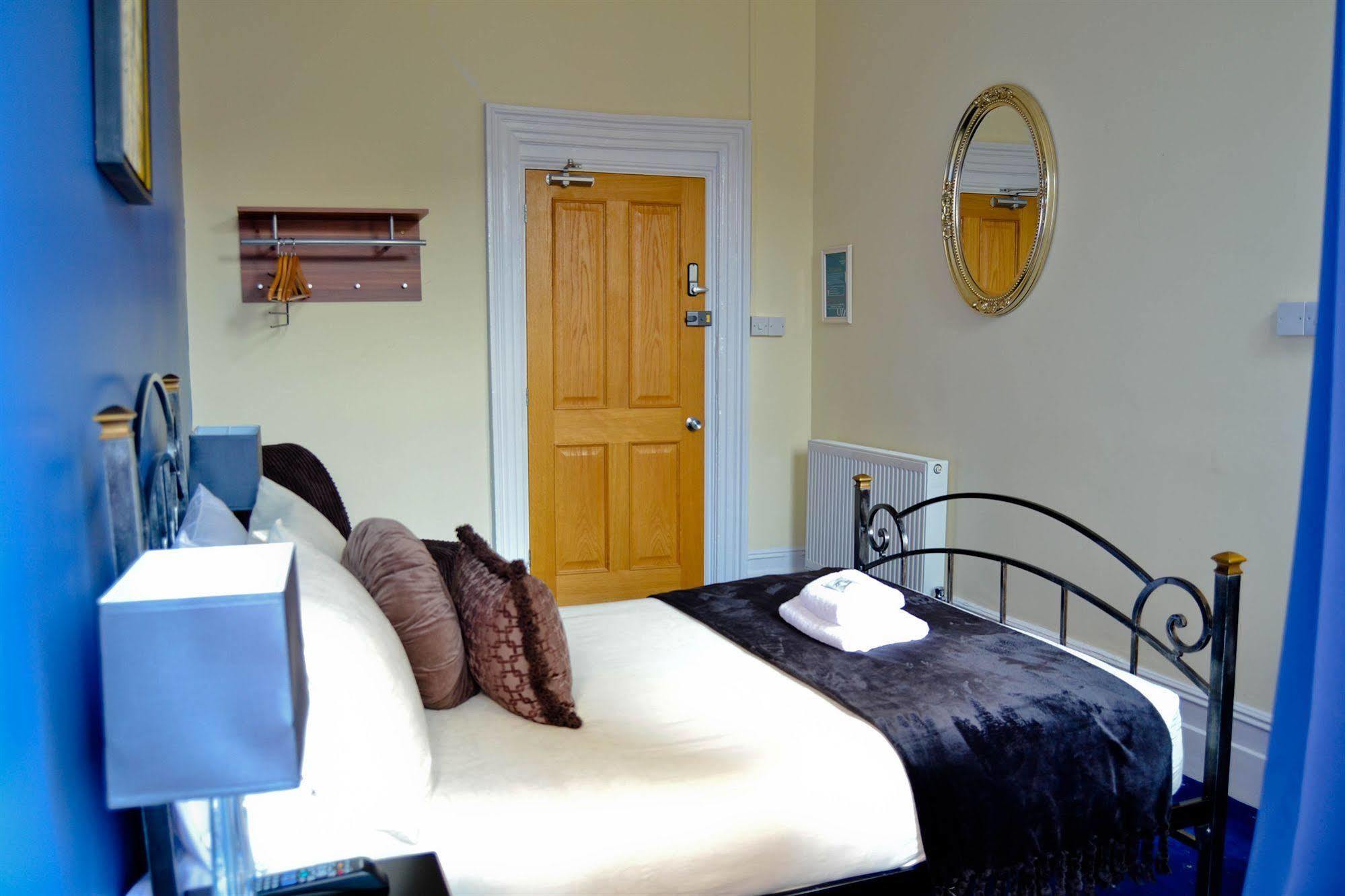 Washington House Гостевой дом 4*